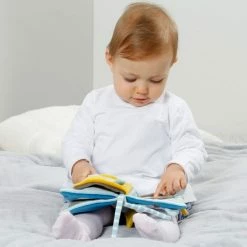 Outlet 🎁 Baby Fehn Soft-Bilderbuch Fledermaus & Freunde - Little Castle ✨ -Toys & Gifts Store baby fehn soft bilderbuch fledermaus freunde little castle 065152 d5